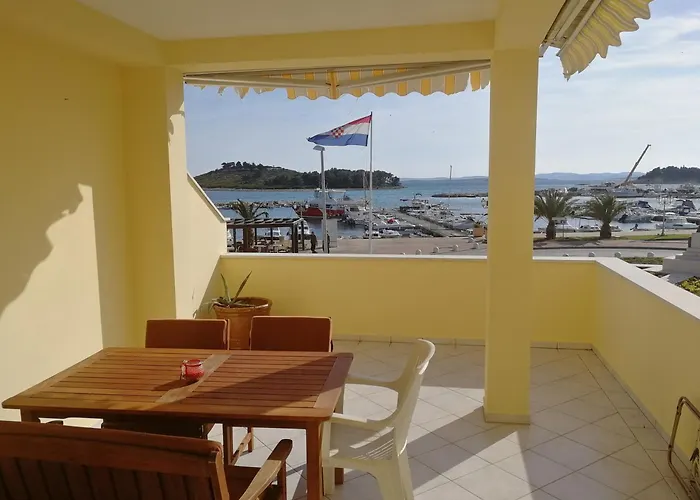 Apartman Riva Pakoštane